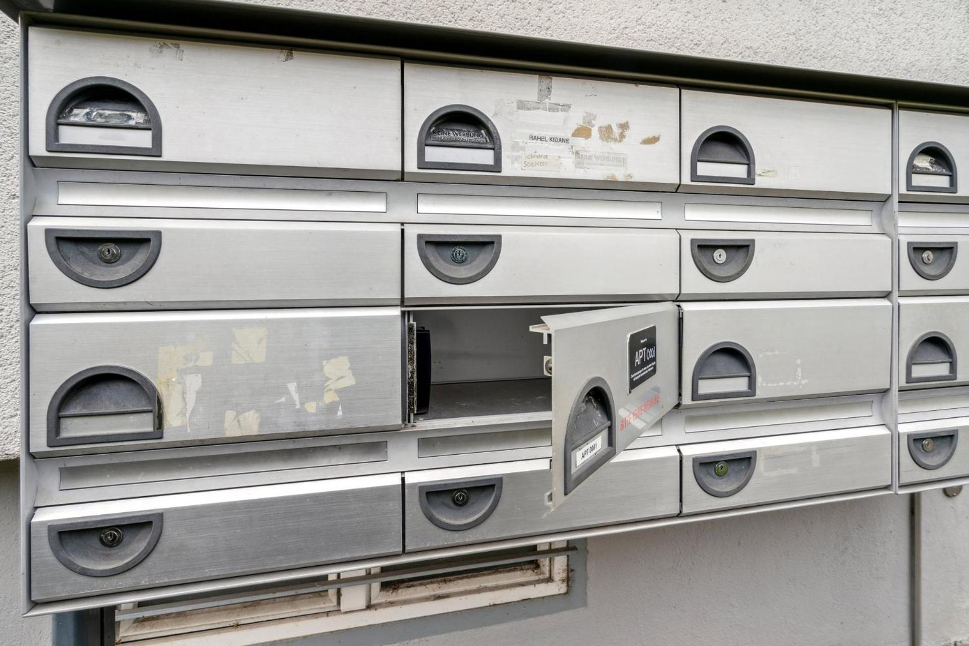 チューリッヒDuebendorfstrasse 171アパートメント エクステリア 写真